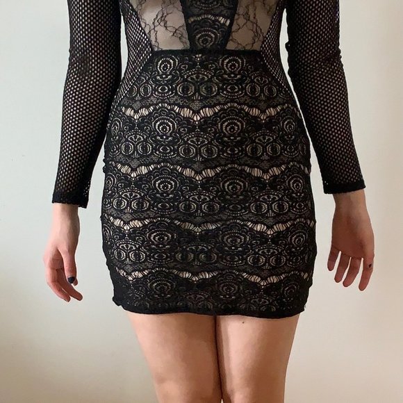 Topshop Lace Mini Dress - Picture 2 of 3